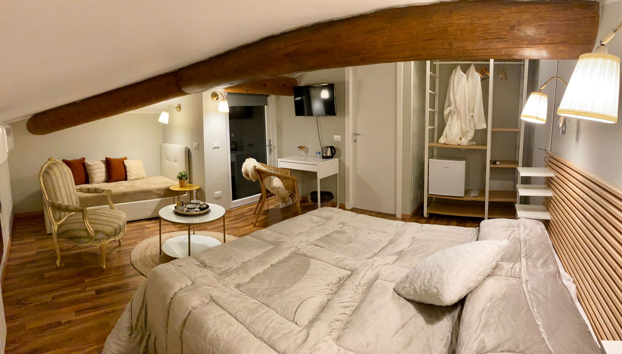 Room 6