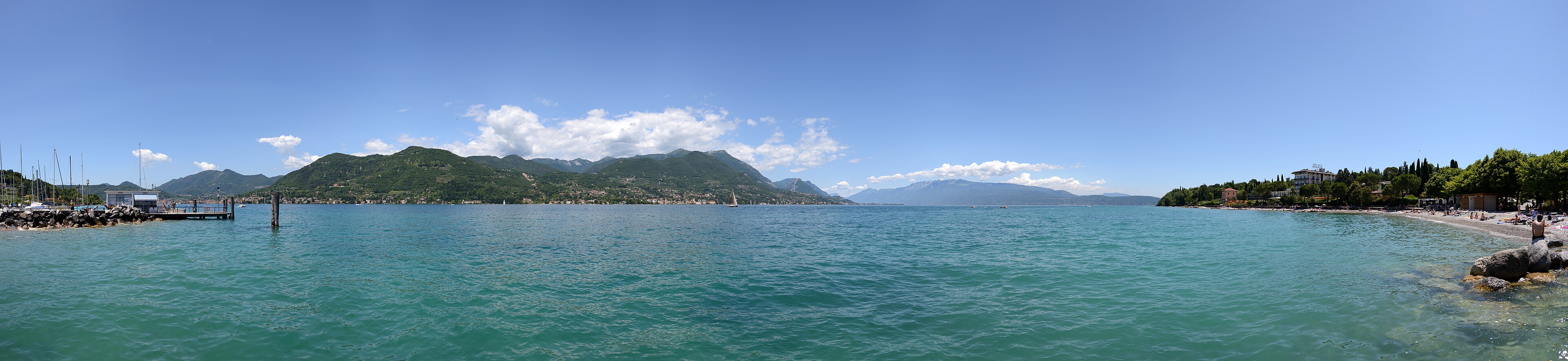 View of Lake Garda and the area around Puegnago